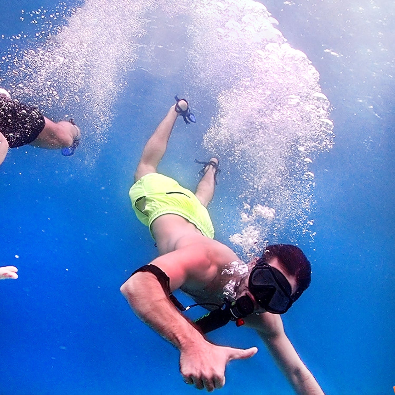 How to clean snorkel gear