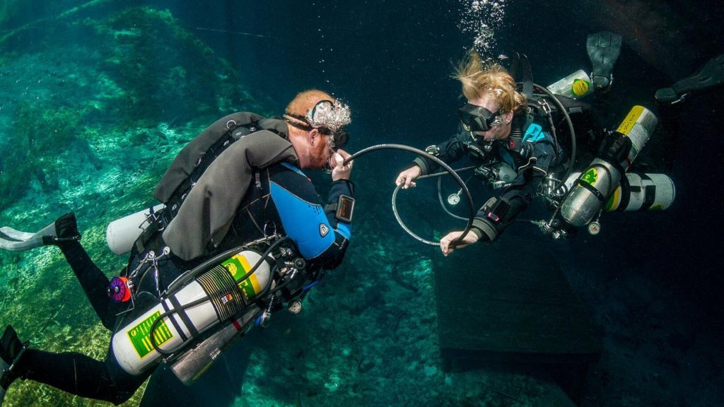 5 common mistakes when using a mini scuba tank for the first time