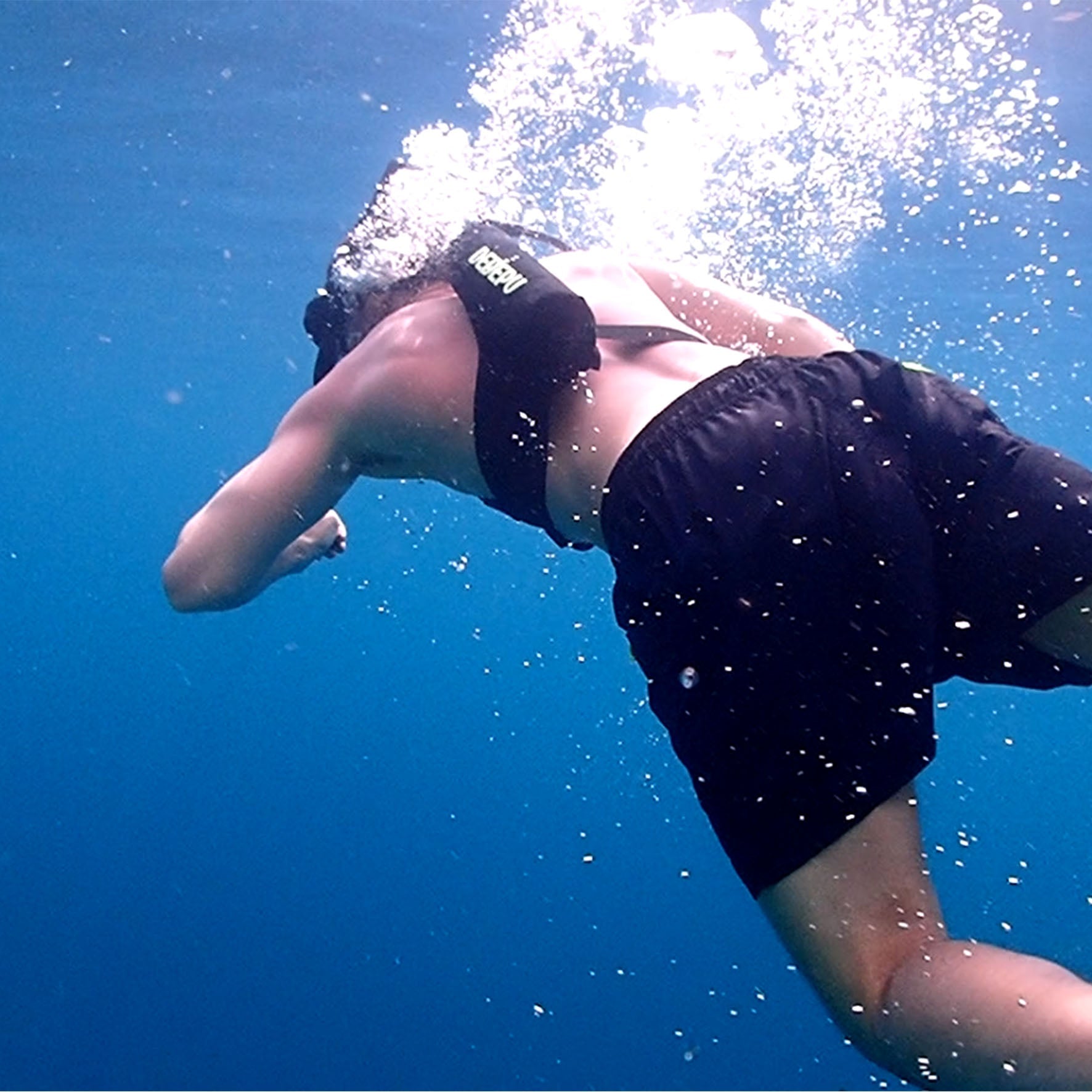 Portable Scuba Tank vs Snorkeling | Which is Better for Your Beach Vacation