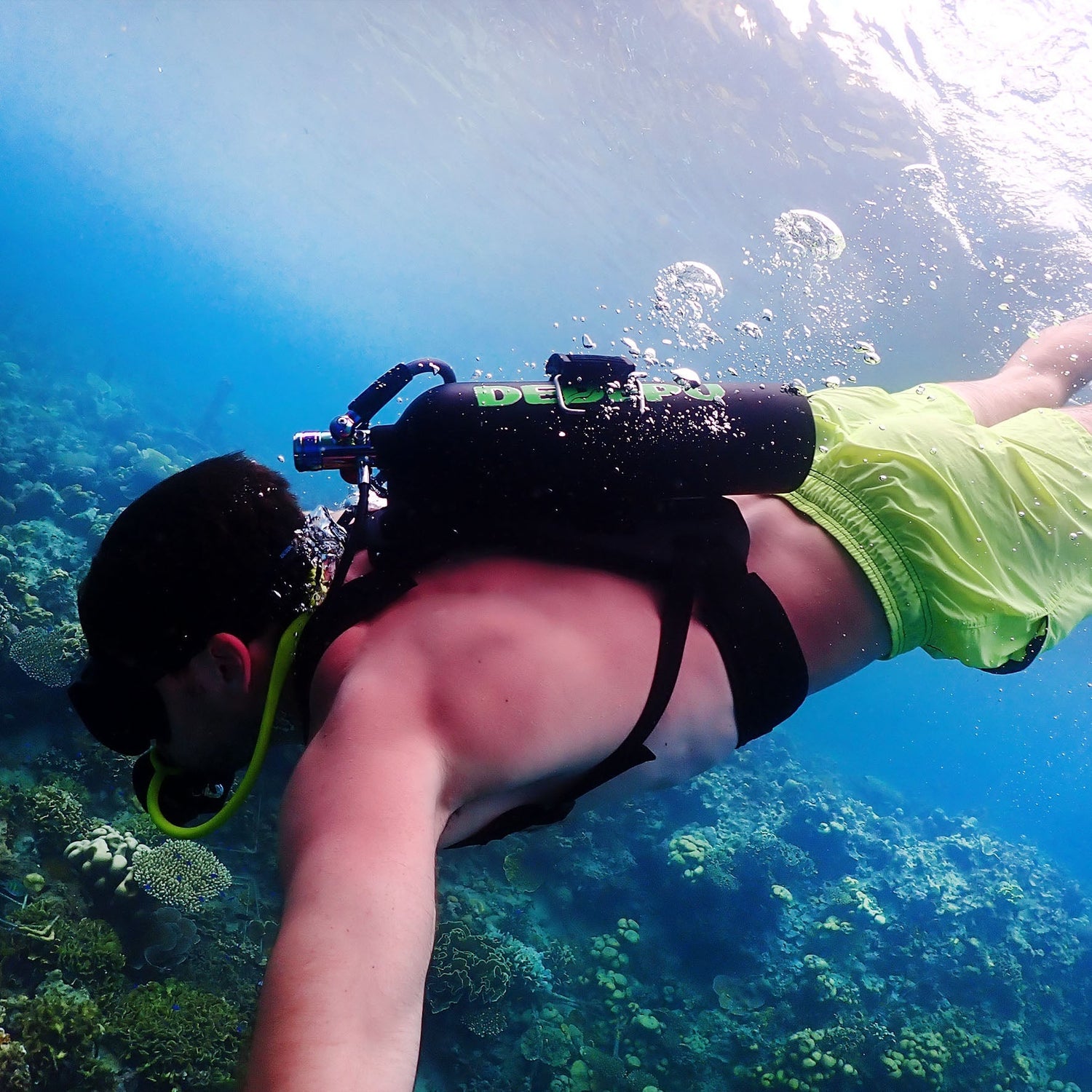 Beginners guide: Using mini scuba tank in 5 essential steps