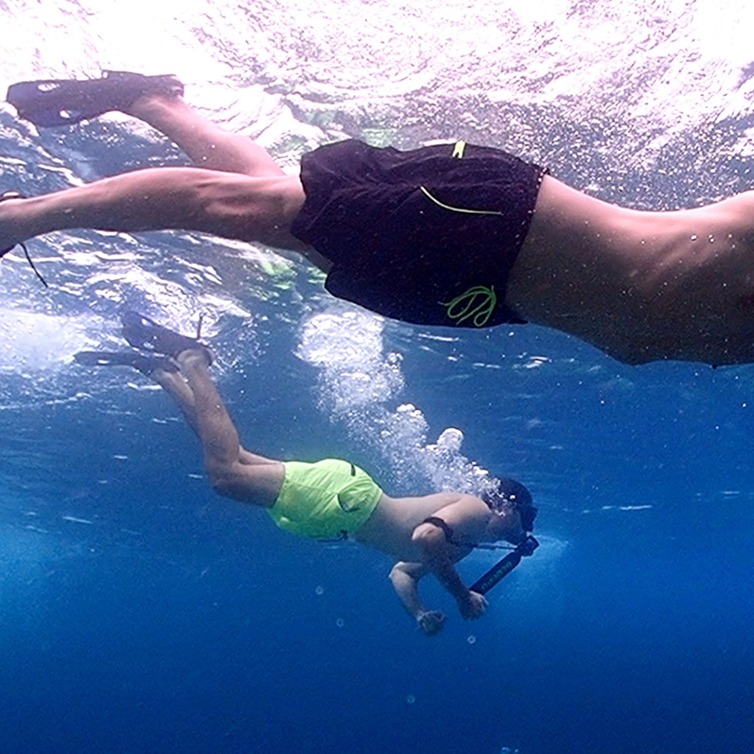 Scuba Diving Tank Valves | DIN vs. Yoke Comparison Guide